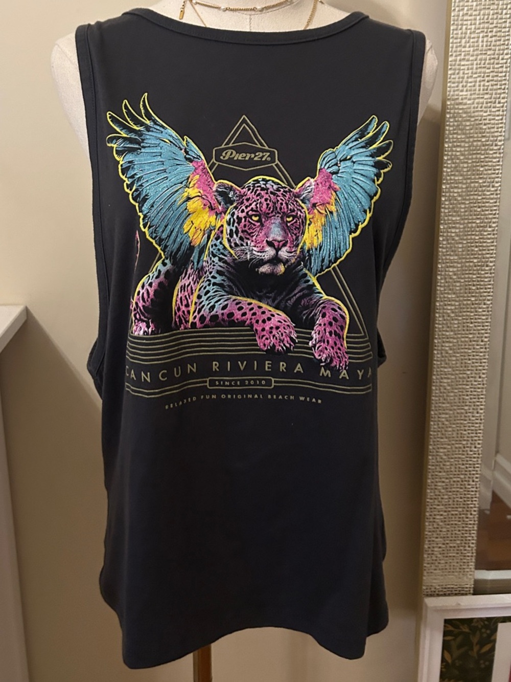 Black Winged sparkle Leopard Graphic backless Tank Top L/XL